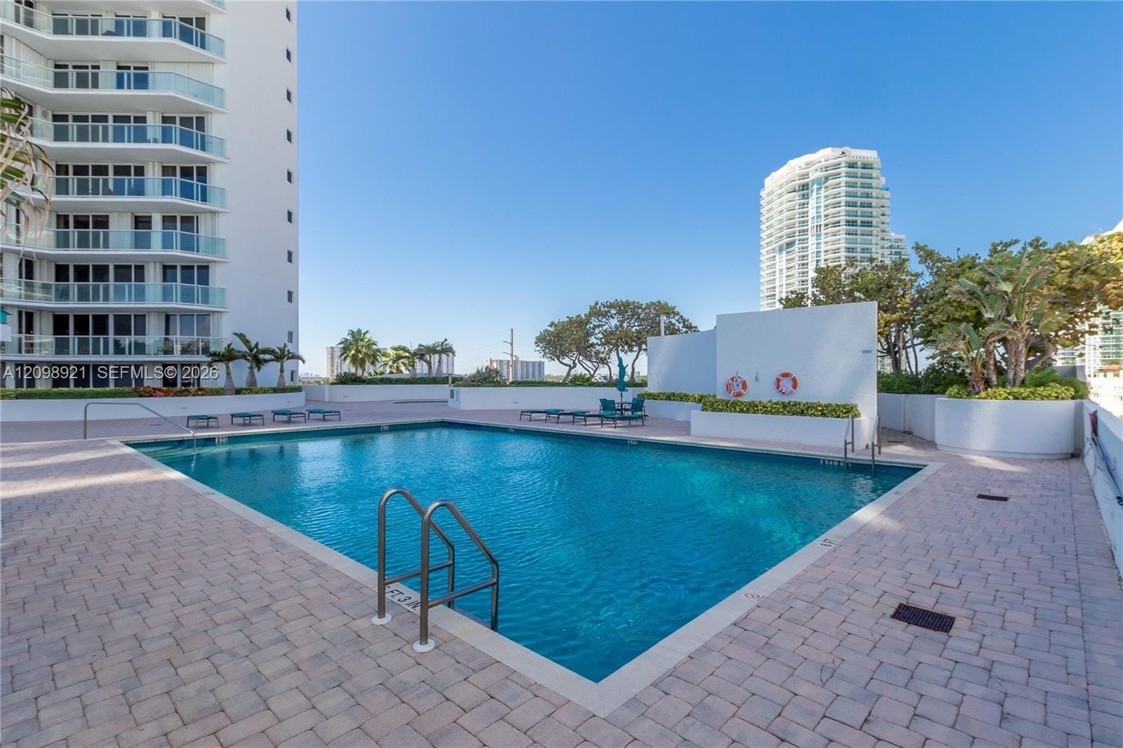 16485 Collins Avenue 1832, Sunny Isles Beach, FL 33160 photo 30
