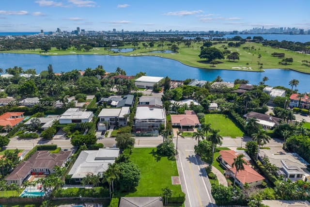 9525 Broadview Terrace, Bay Harbor Islands, FL 33154