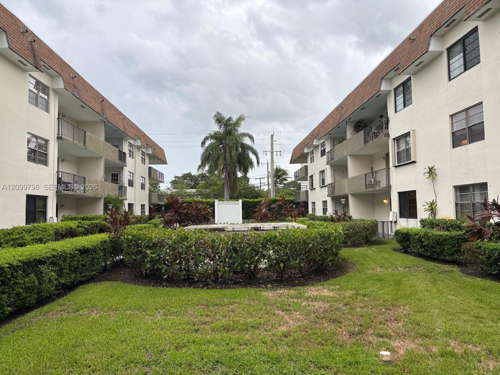 9022 NE 8th Avenue 3R, Miami Shores, FL 33138