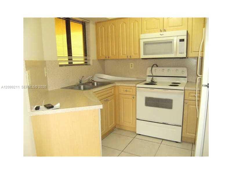 8215 SW 152nd Avenue G-312, Miami, FL 33193 photo 11