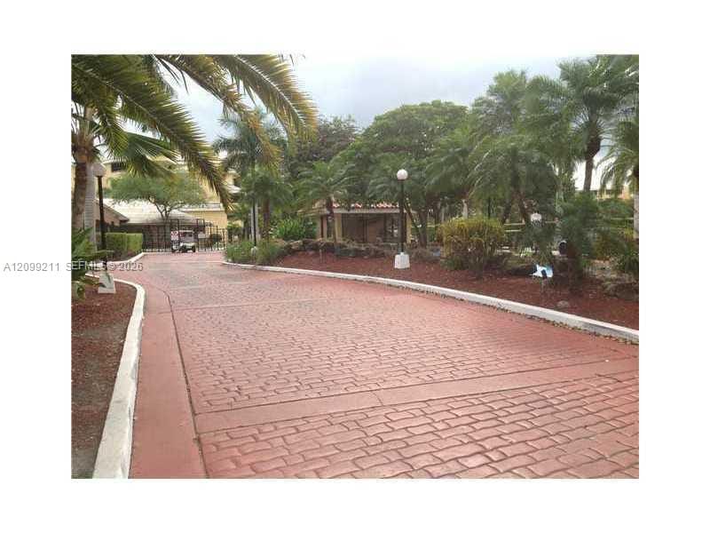 8215 SW 152nd Avenue G-312, Miami, FL 33193 photo 3