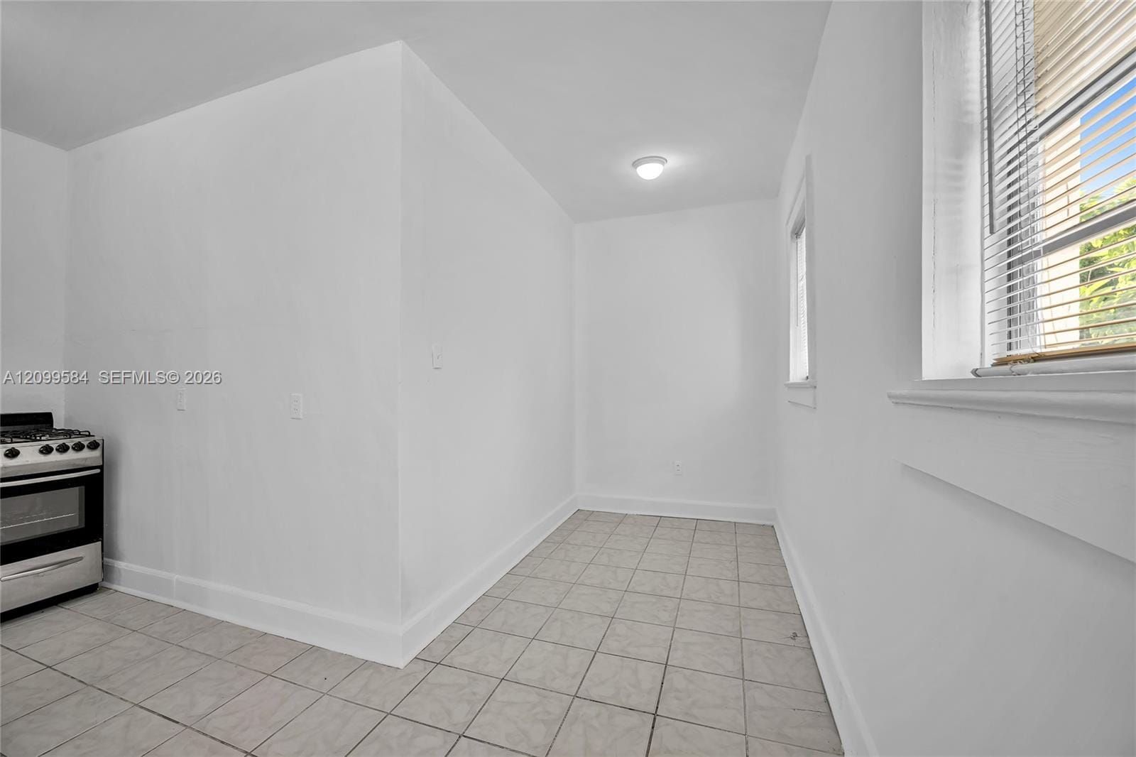 670 W 46th Street 7, Miami Beach, FL 33140 photo 9