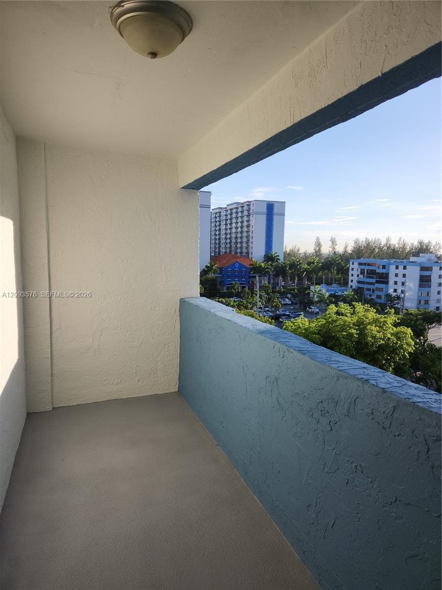 5050 NW 7th Street 709, Miami, FL 33126 photo 3