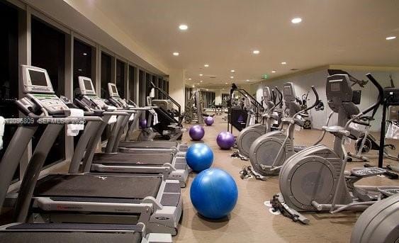 465 Brickell Avenue 617, Miami, FL 33131 photo 12