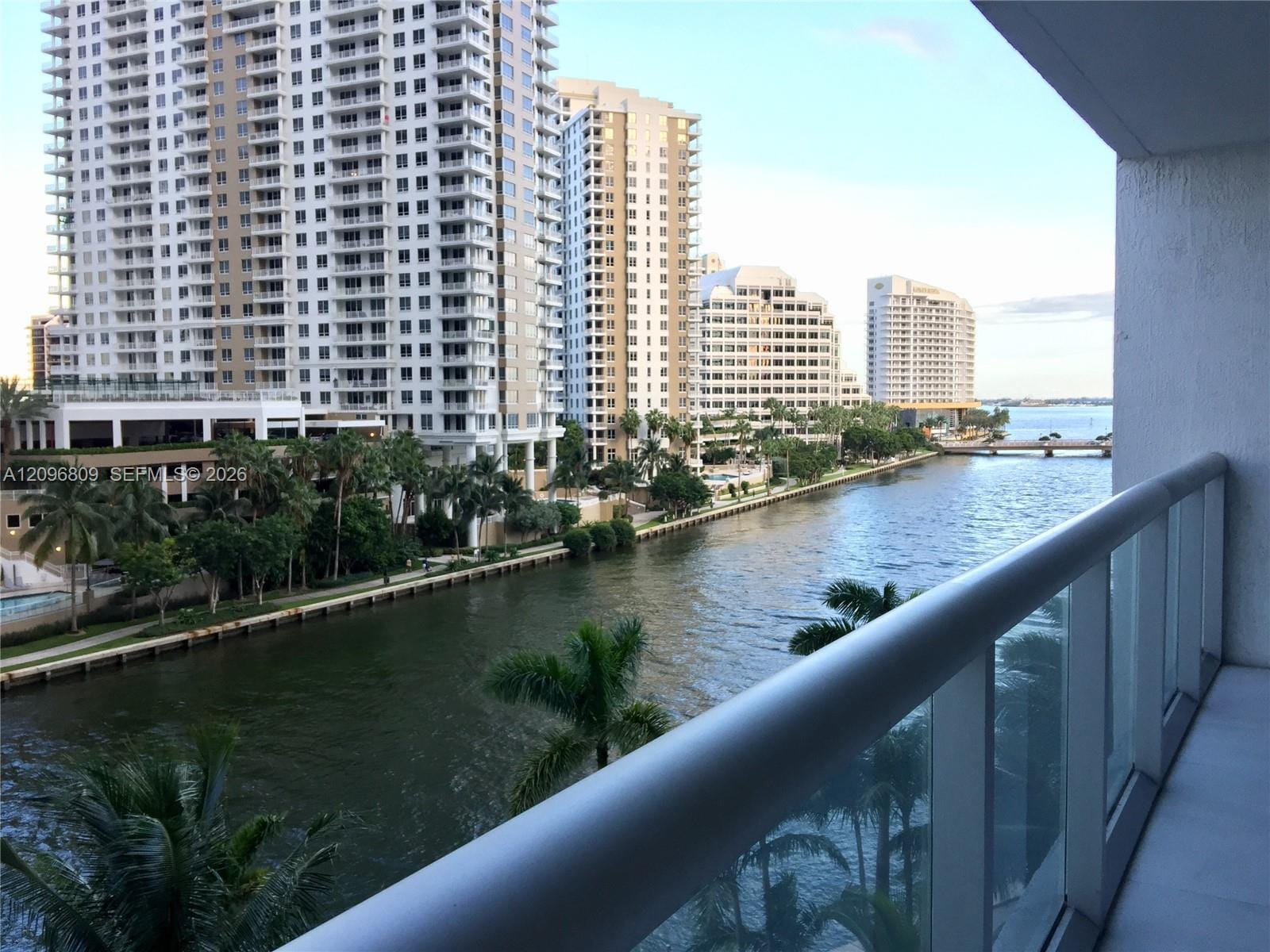 465 Brickell Avenue 617, Miami, FL 33131 photo 3