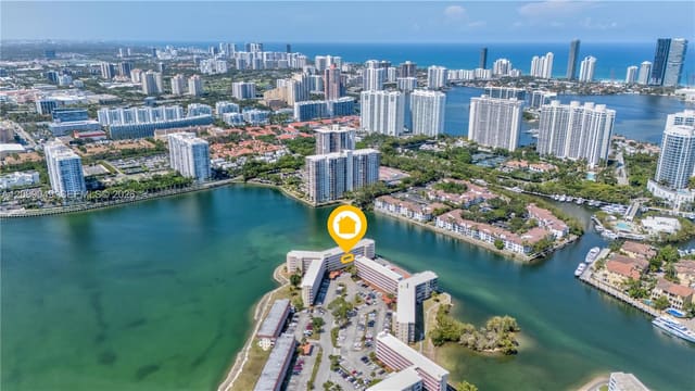 2949 Point East Drive B306, Aventura, FL 33160