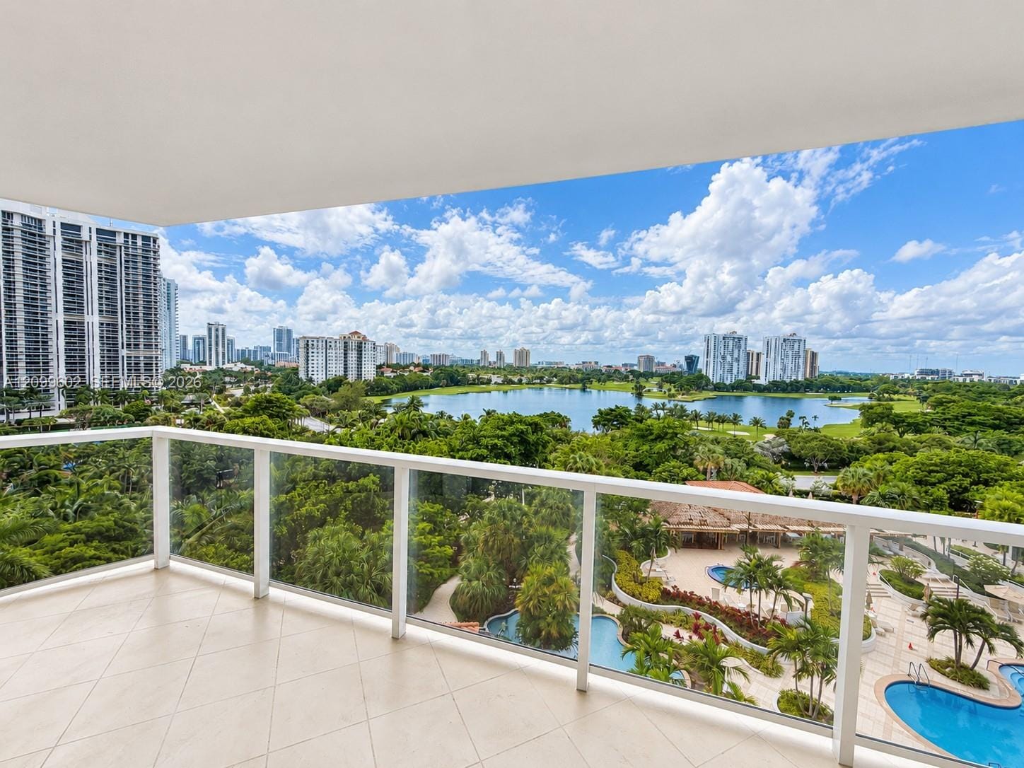 20281 E Country Club Drive 809, Aventura, FL 33180