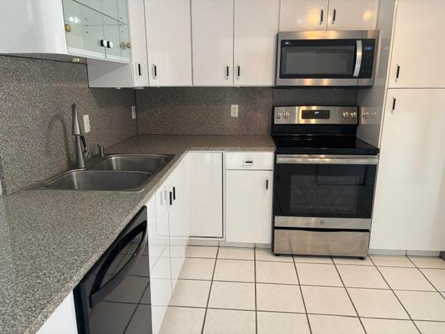 83 WOOD ROSE Court, Royal Palm Beach, FL 33411