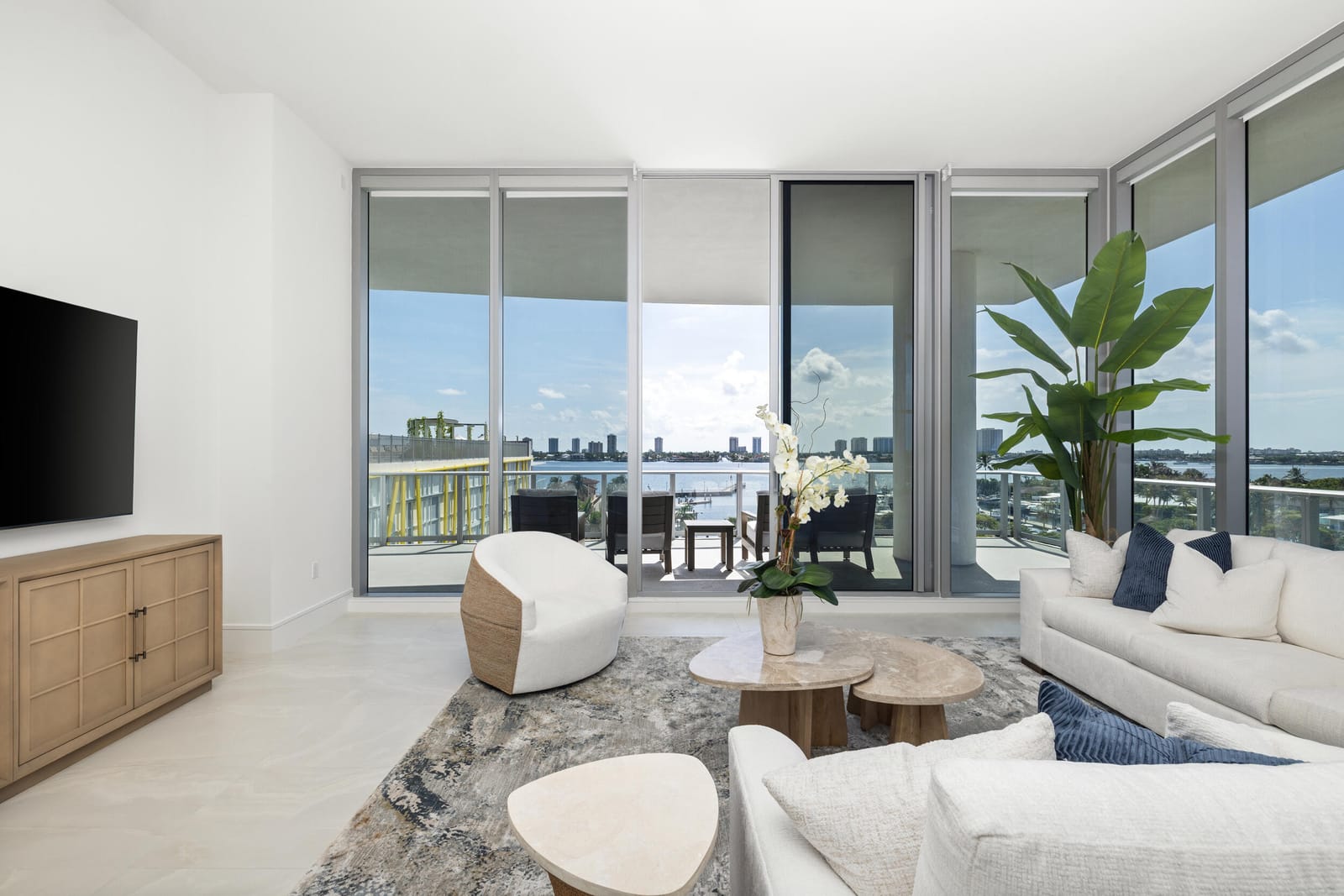 220 LAKE SHORE Drive 612, West Palm Beach, FL 33403 photo 21