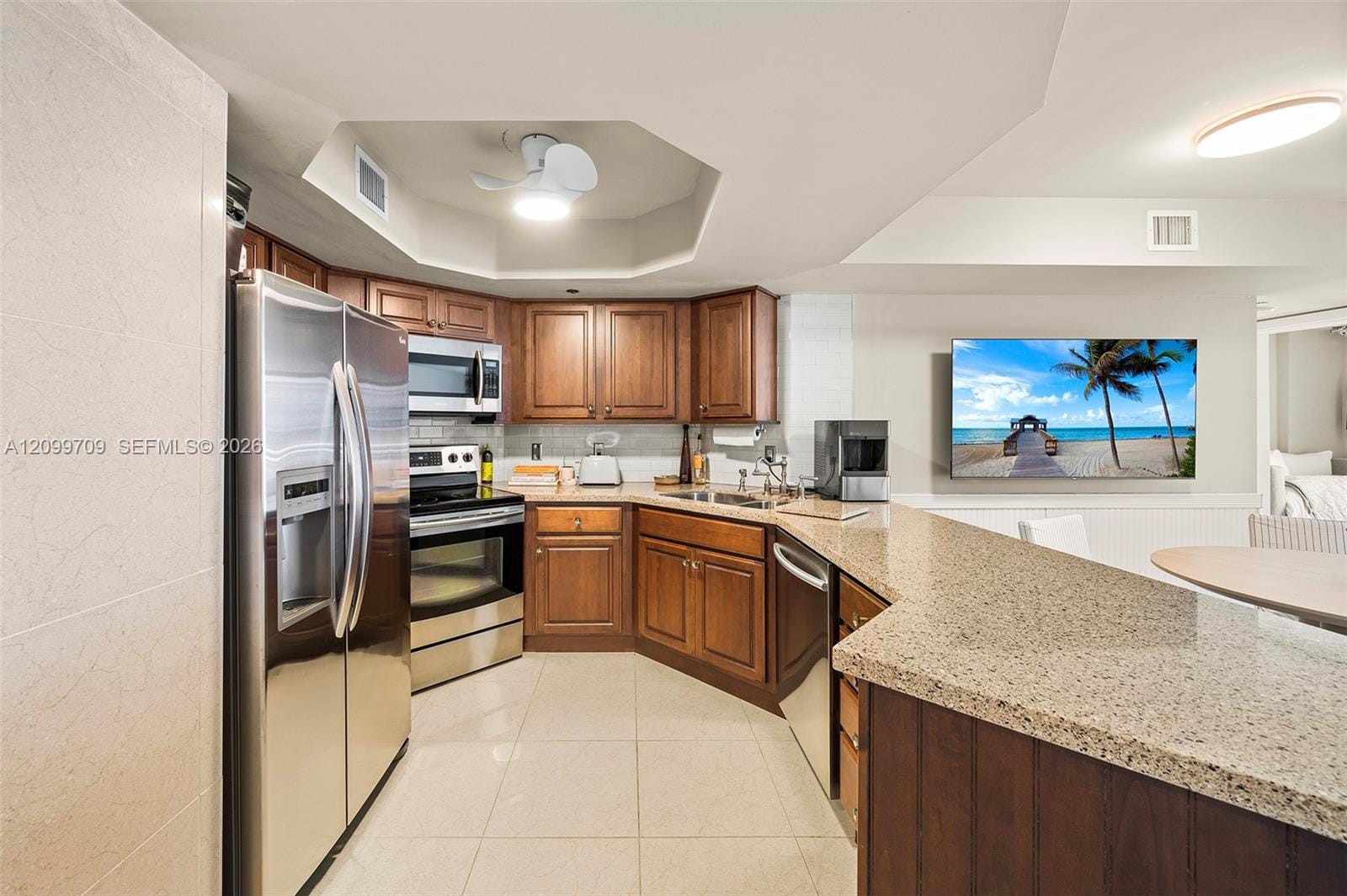 8911 Collins Avenue 904, Surfside, FL 33154 photo 12
