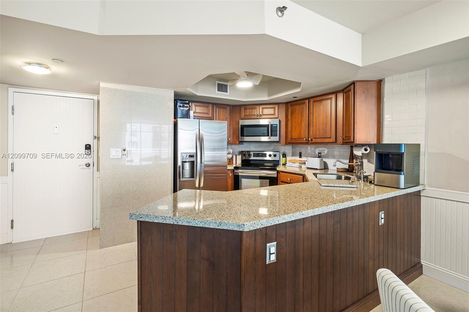 8911 Collins Avenue 904, Surfside, FL 33154 photo 13