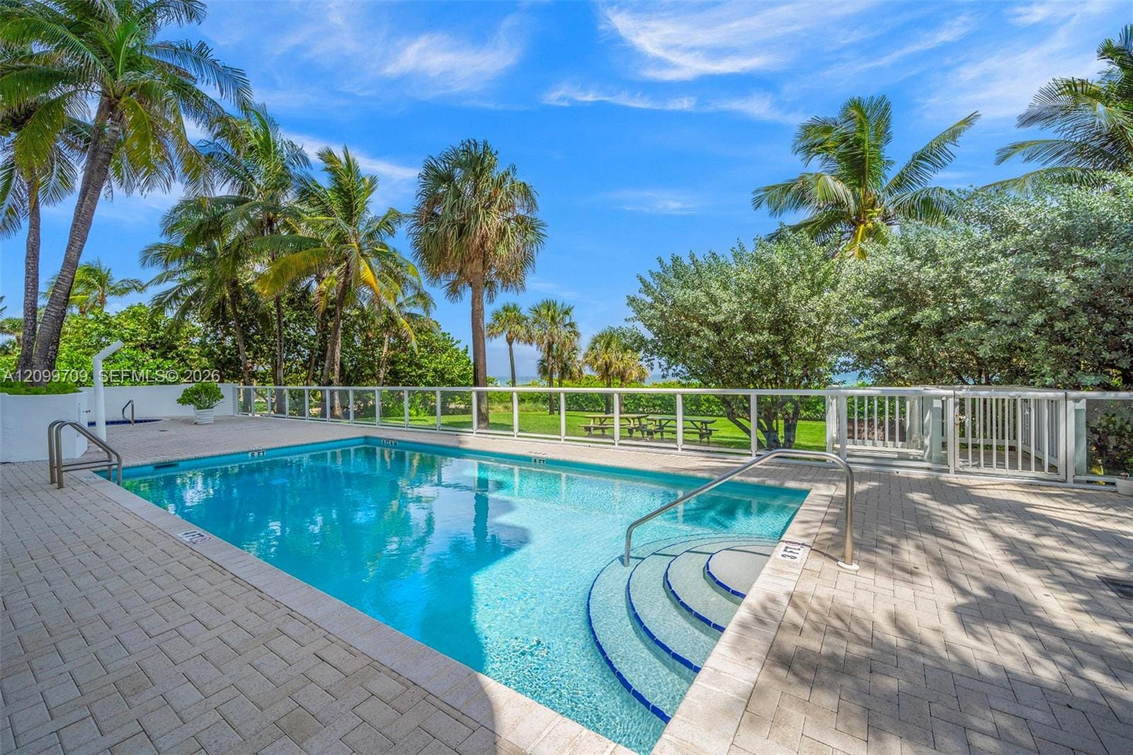 8911 Collins Avenue 904, Surfside, FL 33154 photo 6