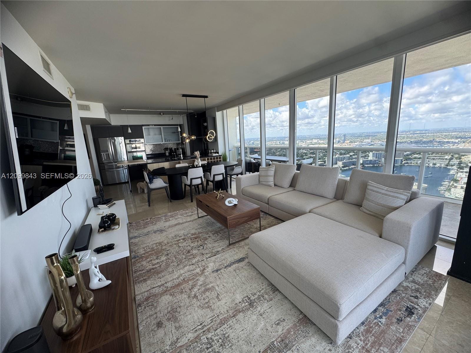 1830 S Ocean Drive 5008, Hallandale Beach, FL 33009 photo 1