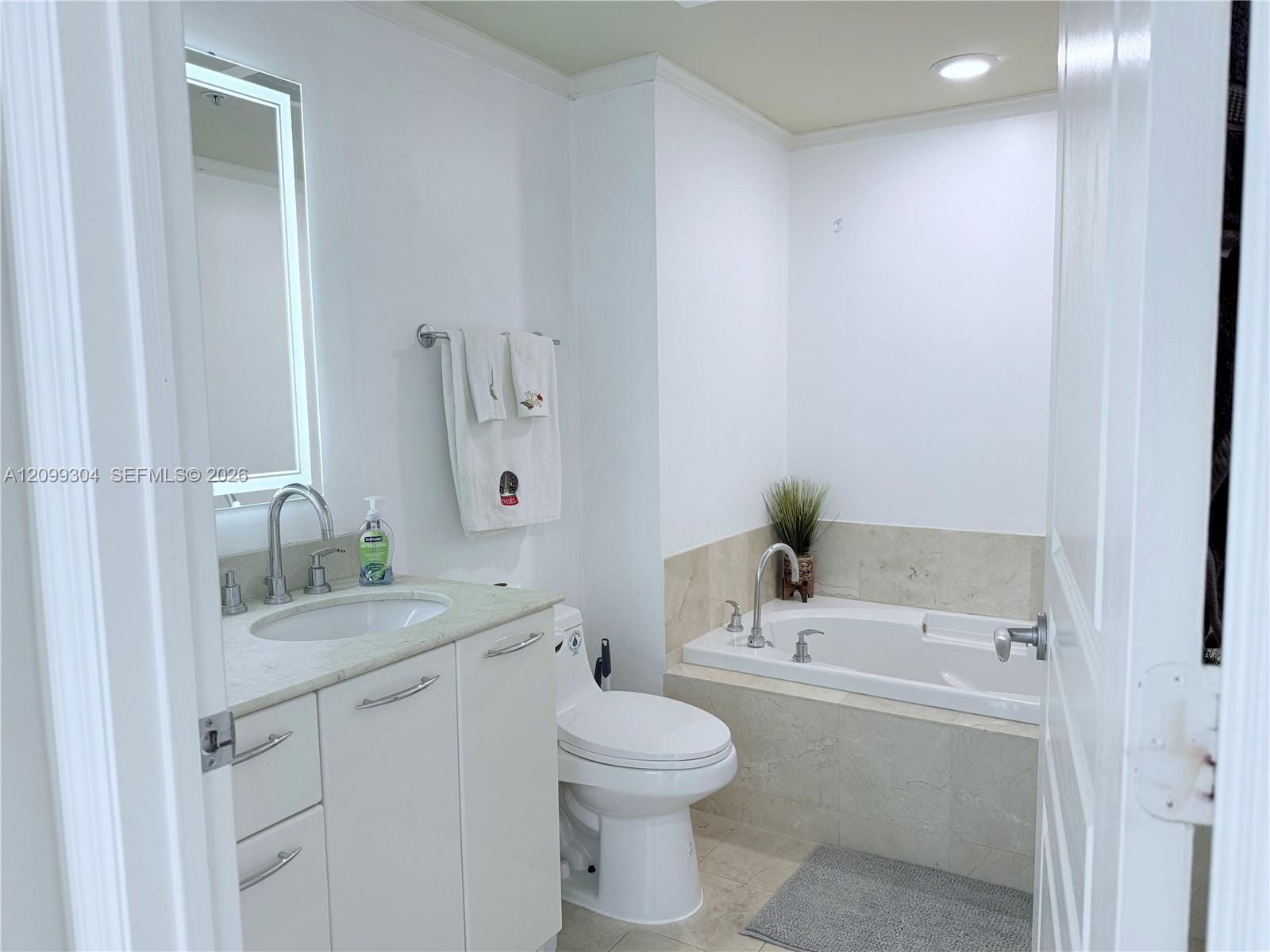 350 SE 2nd Street 2380, Fort Lauderdale, FL 33301 photo 9