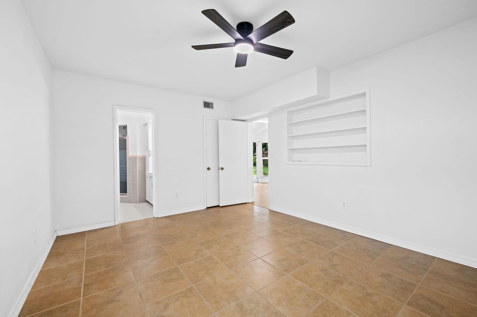 1705 NE 26TH Avenue, Fort Lauderdale, FL 33305 photo 17