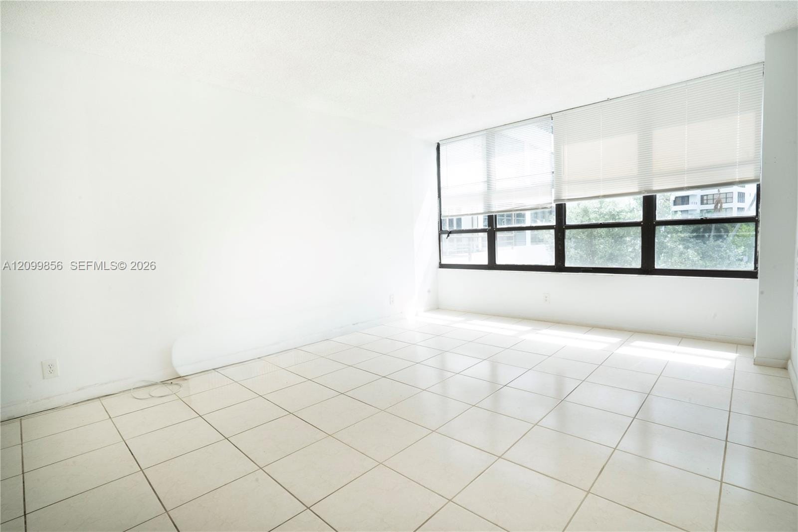 600 Three Islands Boulevard 316, Hallandale Beach, FL 33009 photo 13