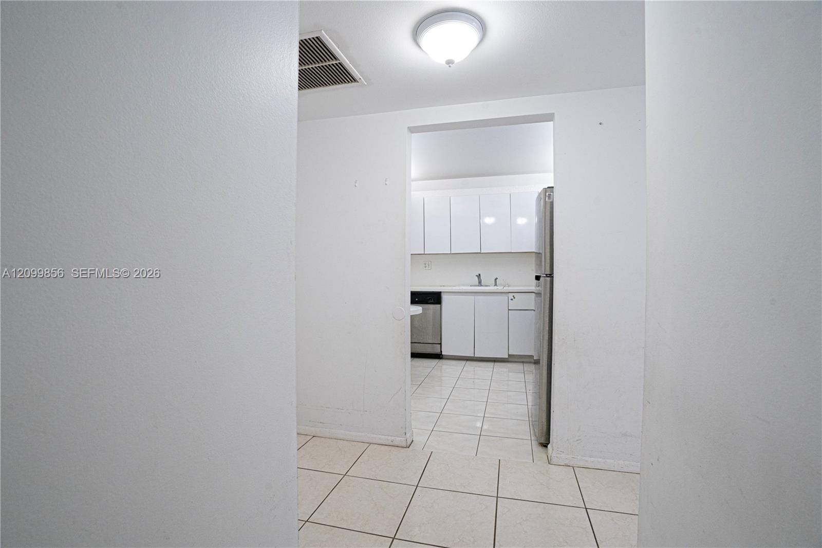 600 Three Islands Boulevard 316, Hallandale Beach, FL 33009 photo 7