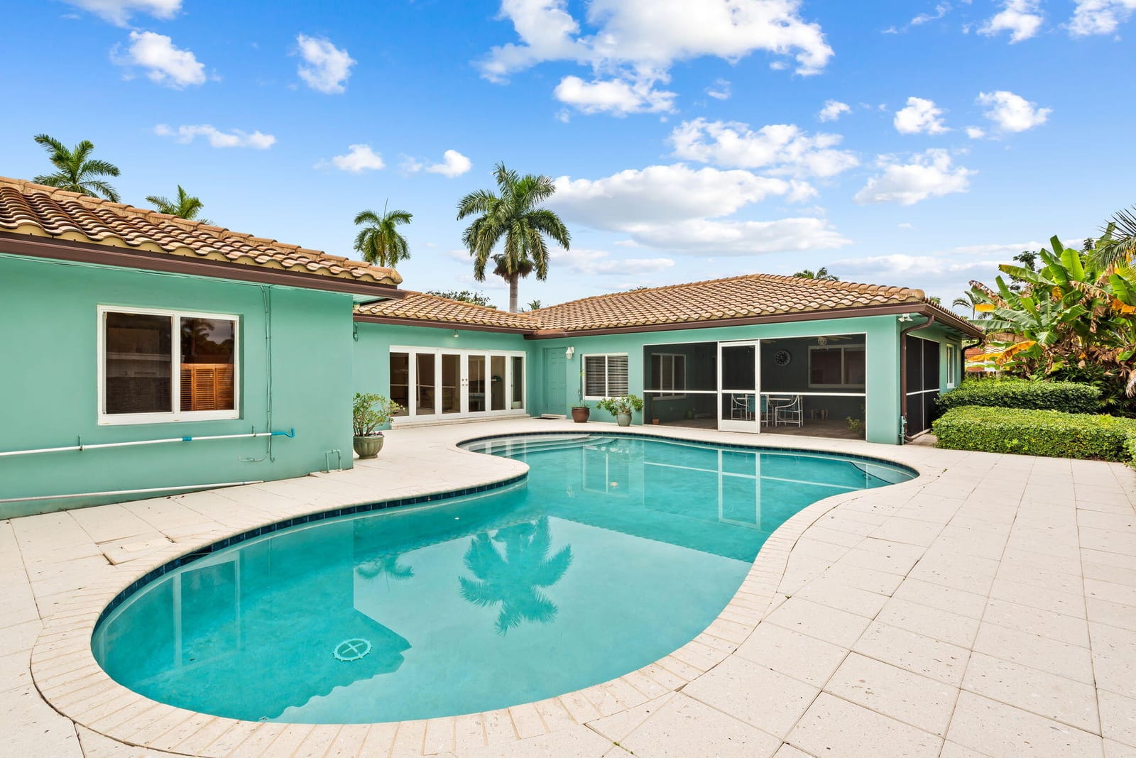 1322 MONROE Street, Hollywood, FL 33019 photo 12