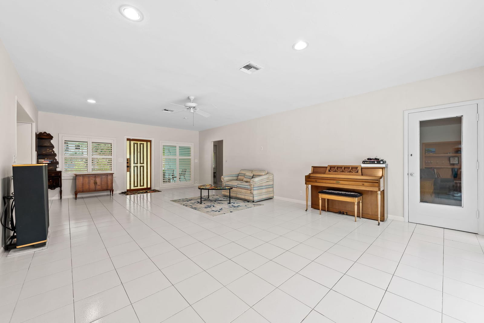 1322 MONROE Street, Hollywood, FL 33019 photo 4