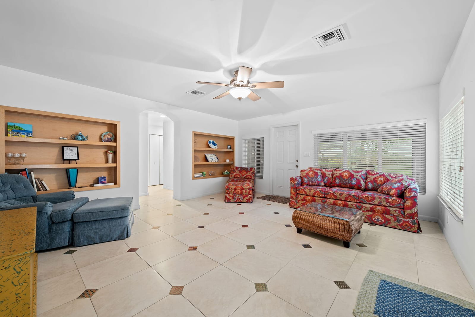 1322 MONROE Street, Hollywood, FL 33019 photo 9