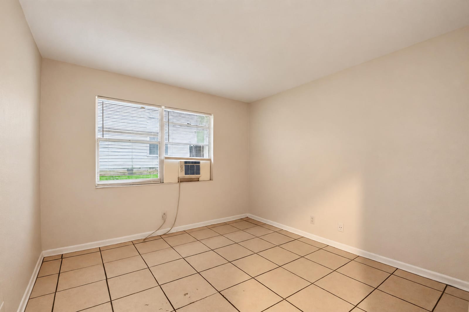 633 10th Street 1-5, West Palm Beach, FL photo 16