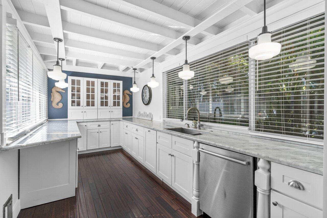 126 NE 4th Avenue, Delray Beach, FL 33483 photo 13