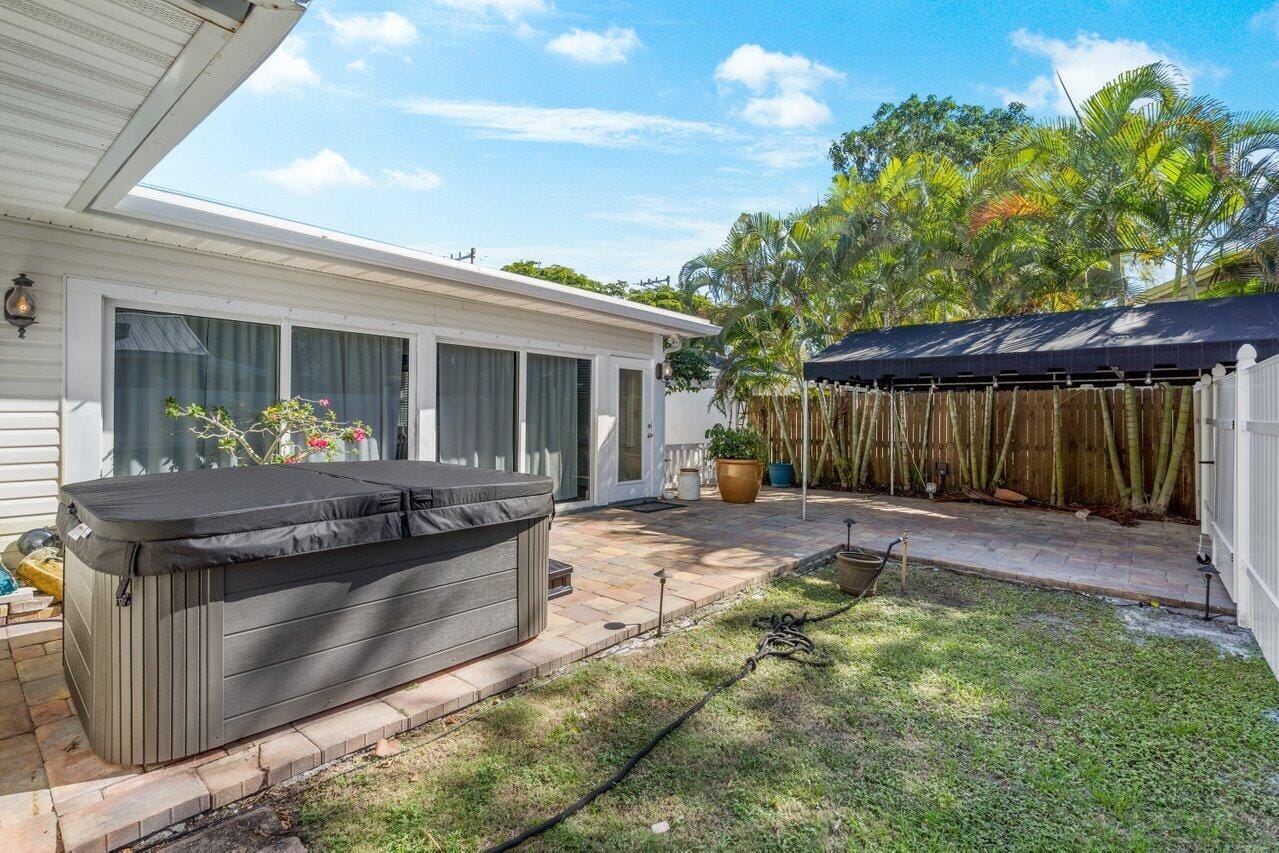 126 NE 4th Avenue, Delray Beach, FL 33483 photo 23