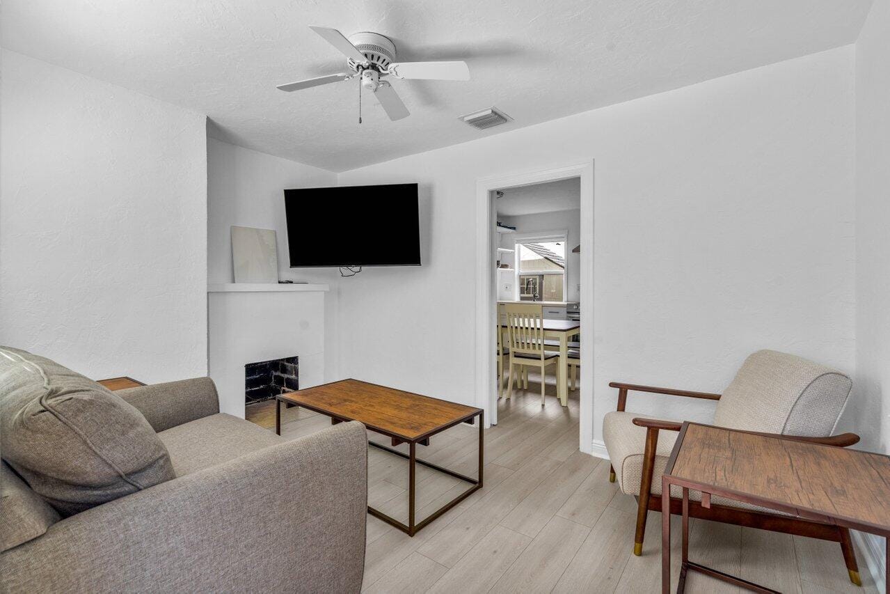 126 NE 4th Avenue, Delray Beach, FL 33483 photo 28