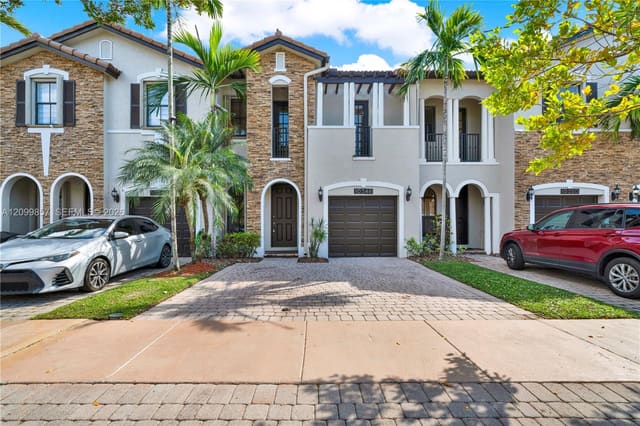 10346 NW 30th Terrace 10346, Doral, FL 33172