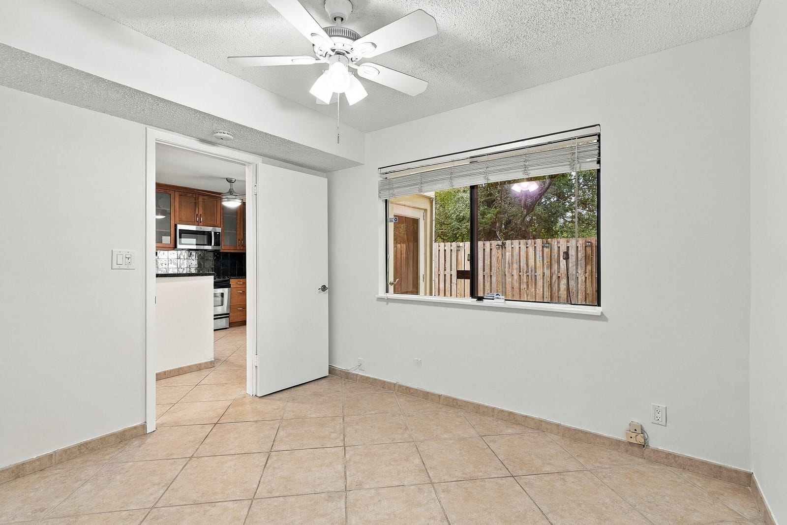341 City View Drive, Fort Lauderdale, FL 33311 photo 13