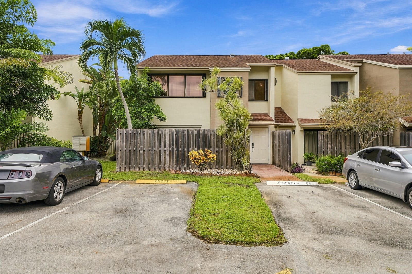 341 City View Drive, Fort Lauderdale, FL 33311 photo 3