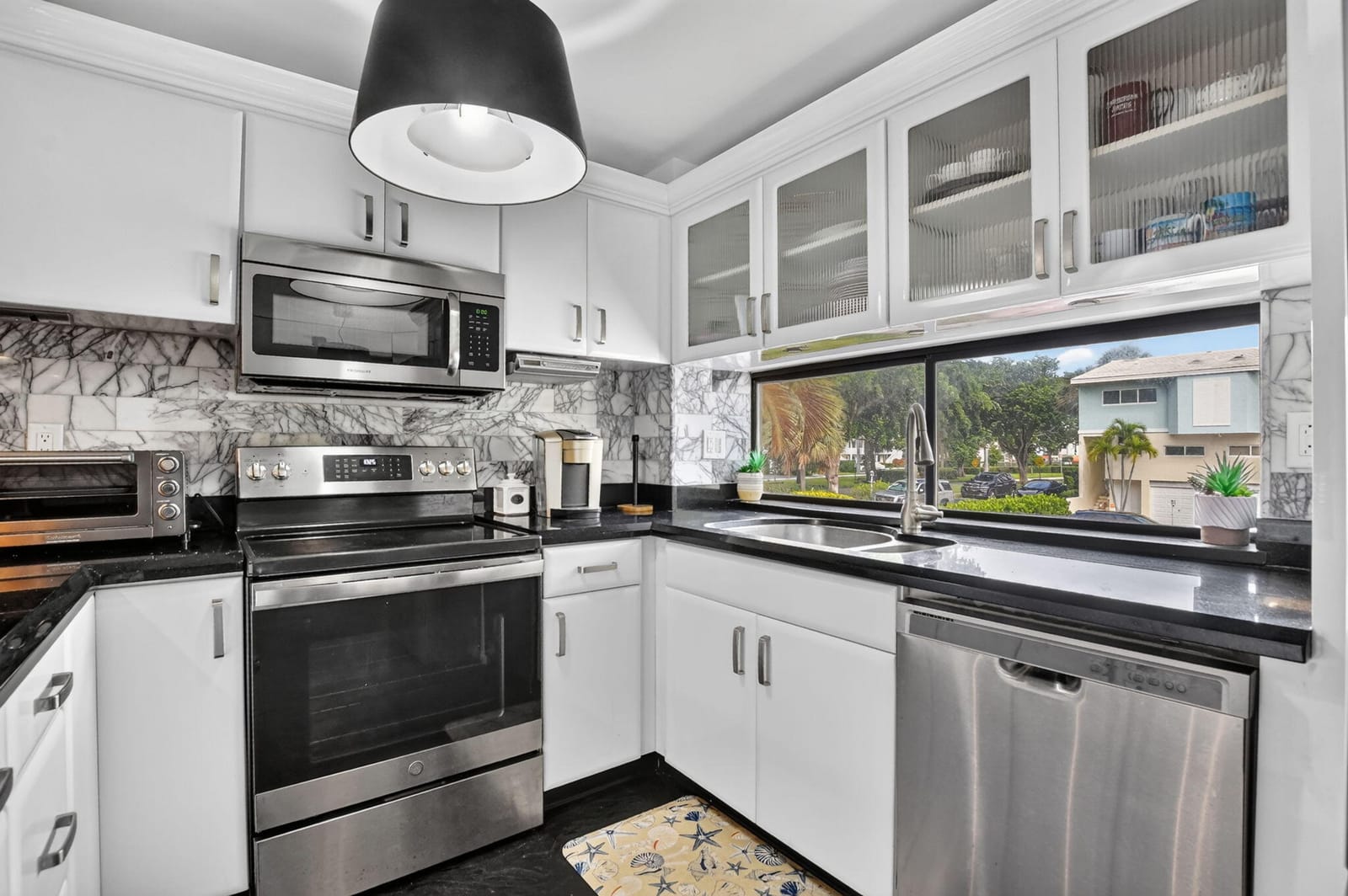 884 SE 19th Avenue 10, Deerfield Beach, FL 33441 photo 19