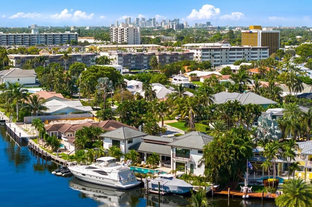 5340 NE 32nd Avenue, Fort Lauderdale, FL 33308
