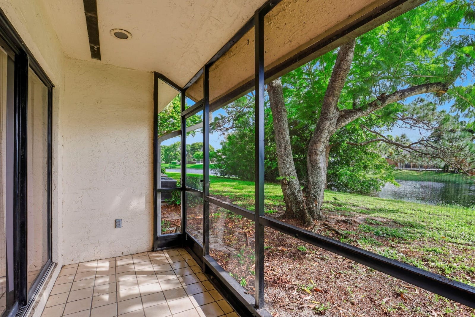22 VIA DE CASAS SUR 102, Boynton Beach, FL 33426 photo 27