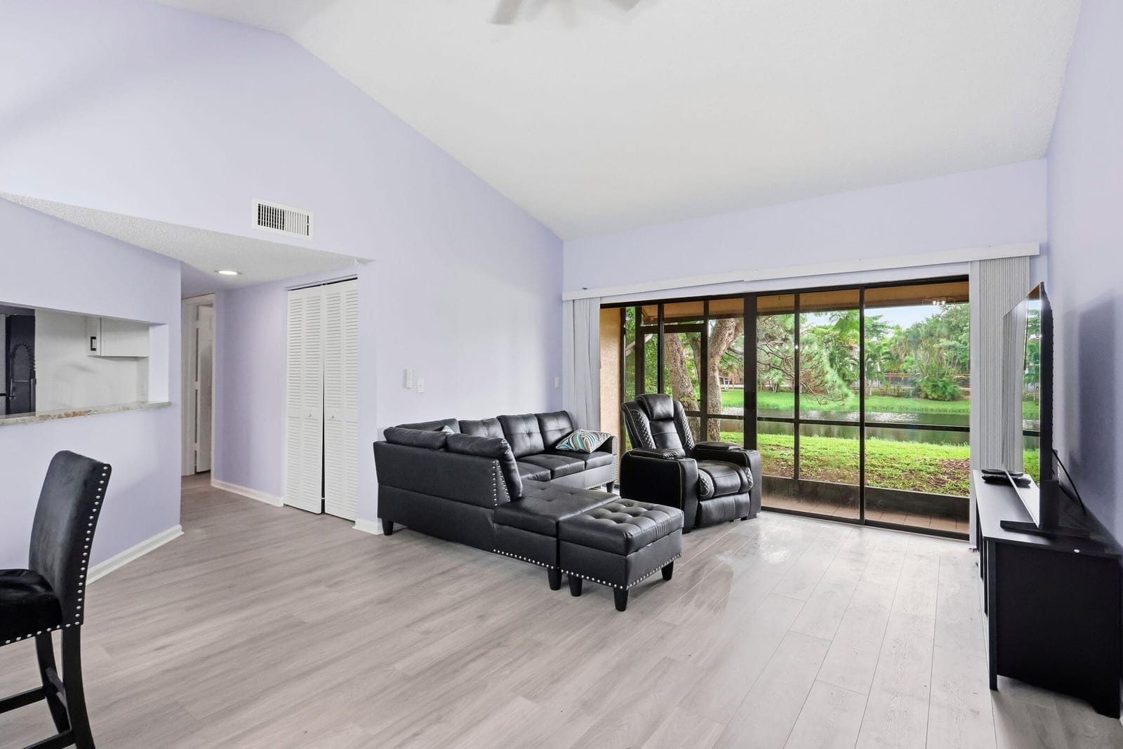 22 VIA DE CASAS SUR 102 — photo 7