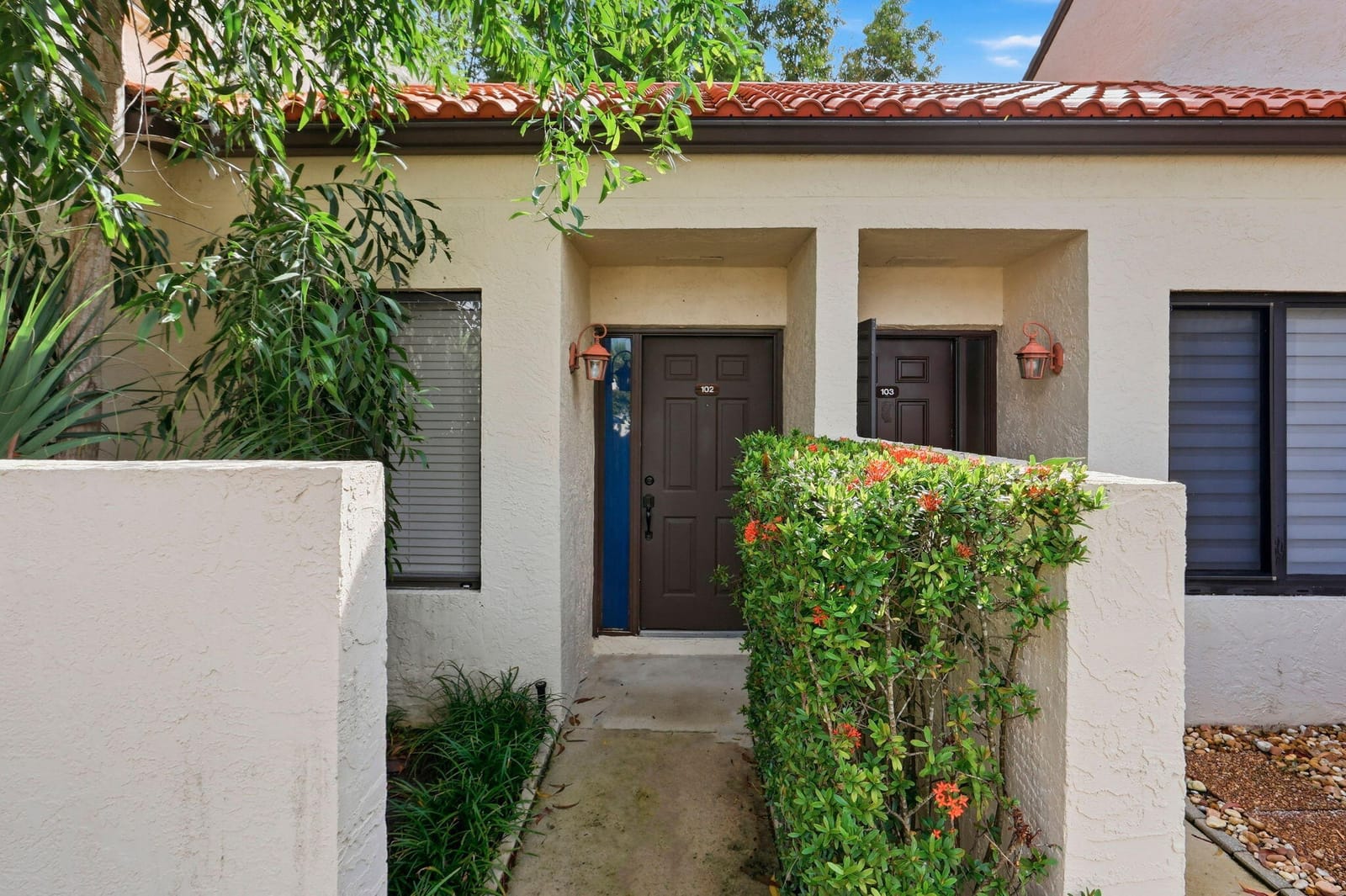 22 VIA DE CASAS SUR 102, Boynton Beach, FL 33426