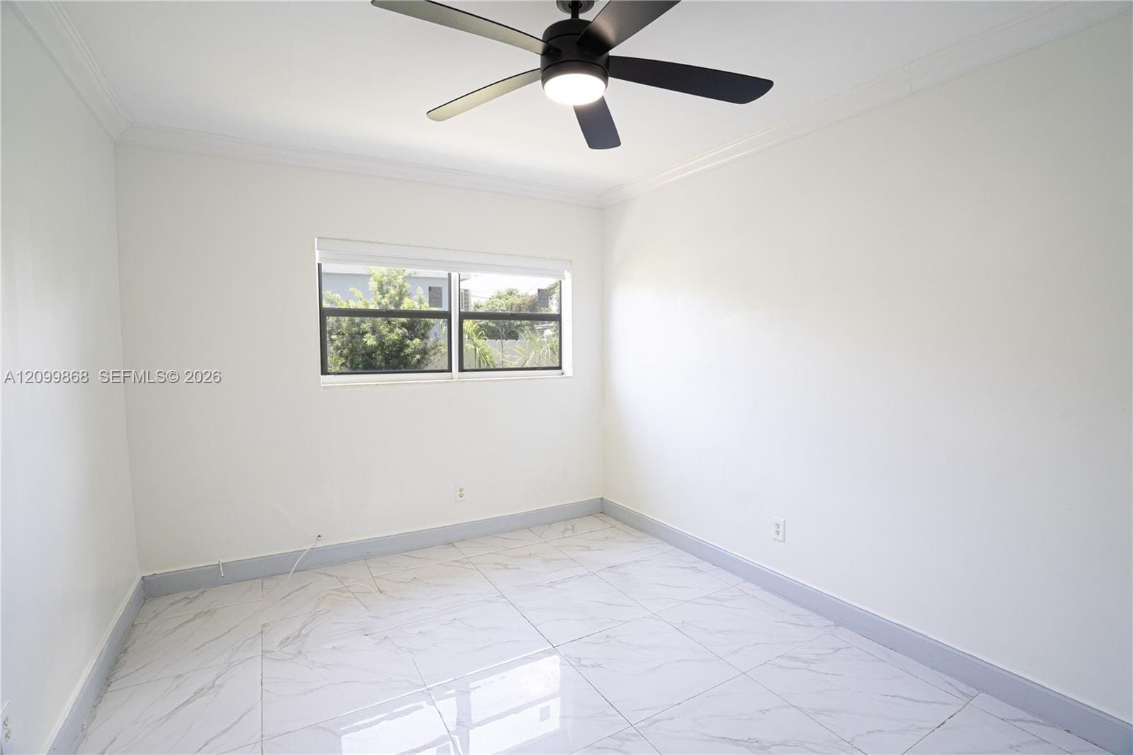 16990 NE 5th Court, North Miami Beach, FL 33162 photo 14