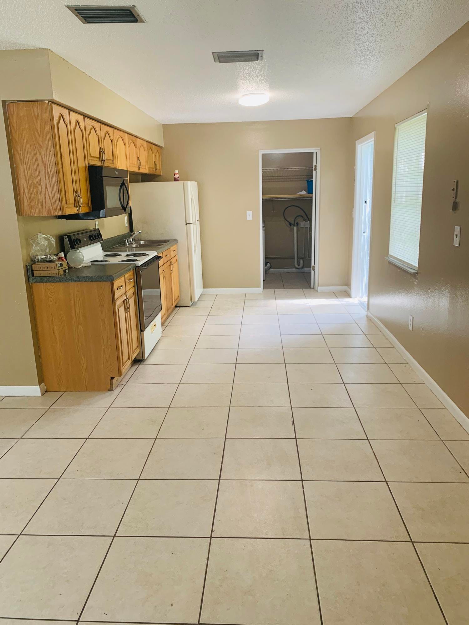 3370 NW 40th Drive, Okeechobee, FL 34972 photo 10