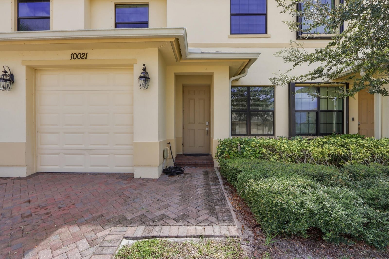 10021 W Villa Circle, Vero Beach, FL 32966 photo 3