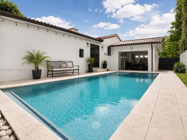 9021 N Miami Avenue, El Portal, FL 33150
