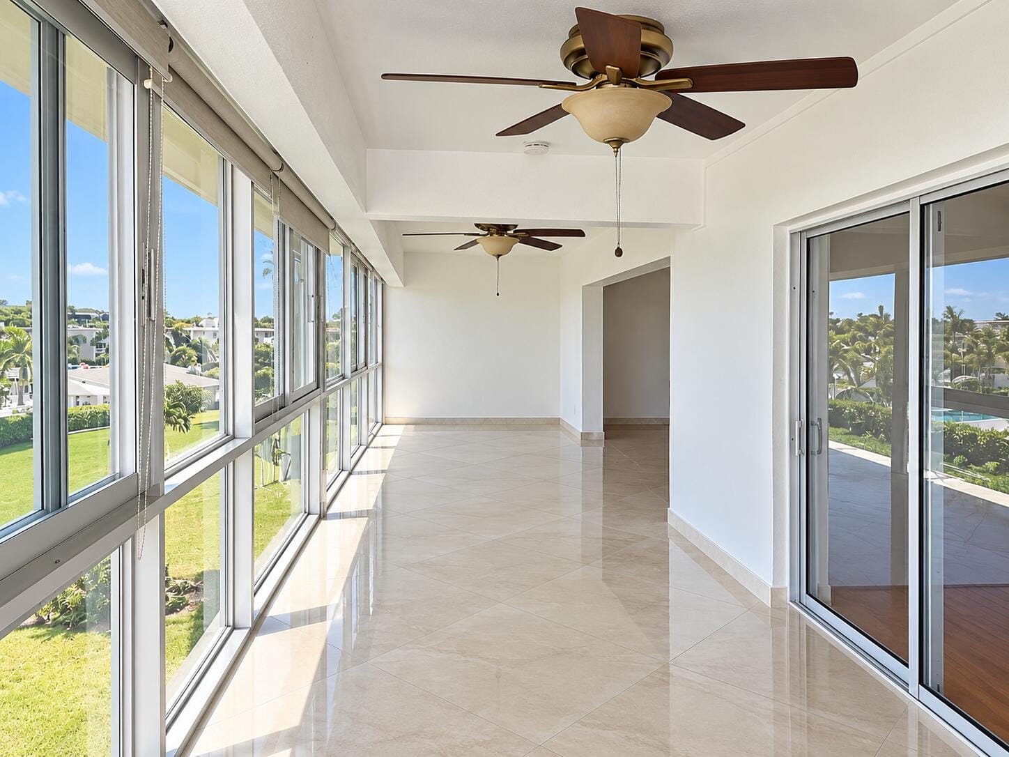 2724 GARDEN Drive N 407 — photo 5