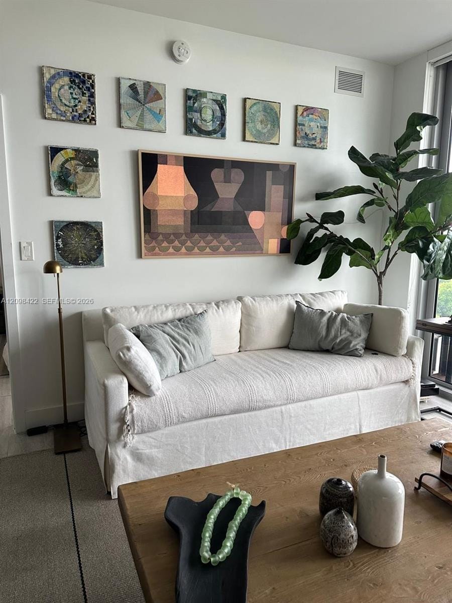 16385 Biscayne Boulevard 1006, North Miami Beach, FL 33160 photo 16