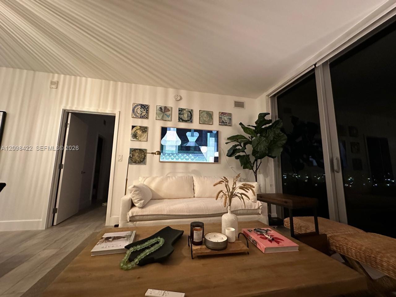 16385 Biscayne Boulevard 1006, North Miami Beach, FL 33160 photo 17