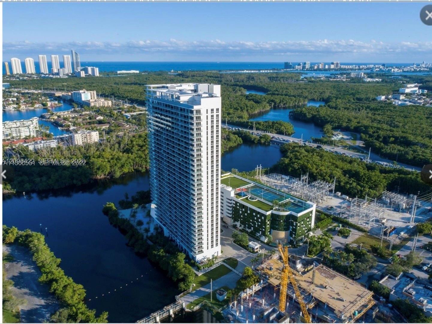 16385 Biscayne Boulevard 1006 — photo 4