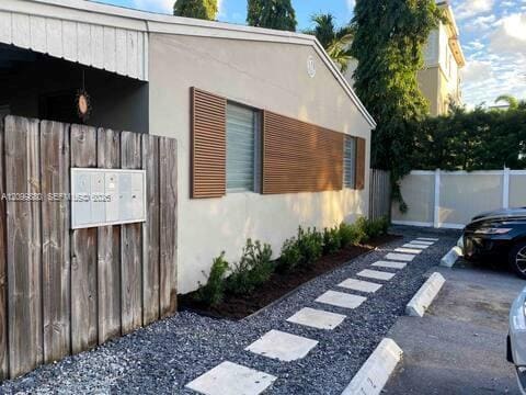 618 NE 8th Avenue 1-5, Fort Lauderdale, FL 33304