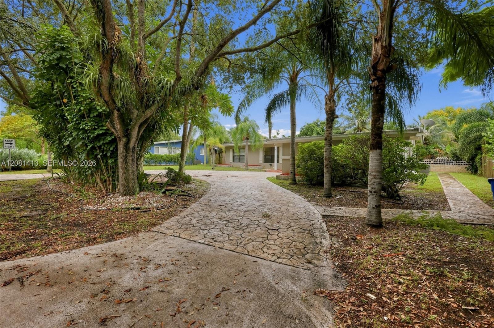 114 NE 18th Street, Delray Beach, FL 33444 photo 2