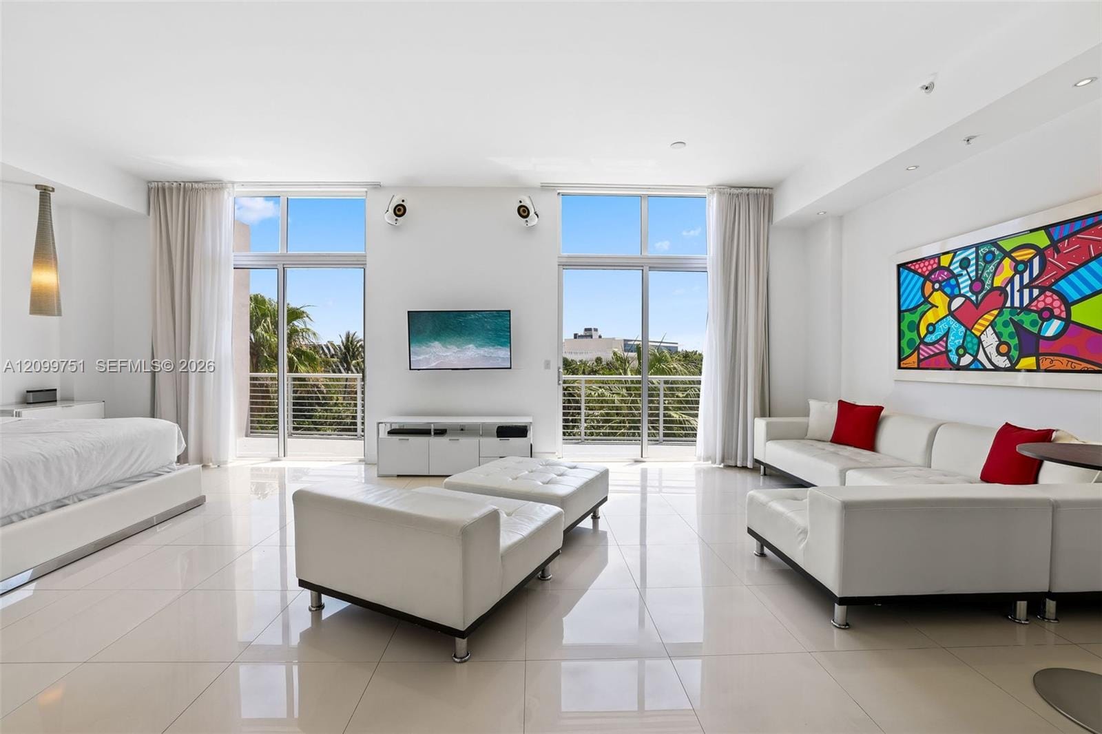 2001 Meridian Avenue 506, Miami Beach, FL 33139 photo 3