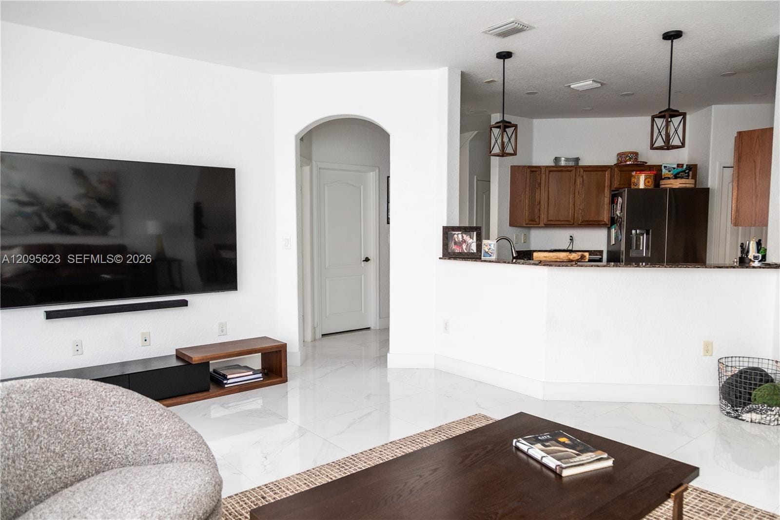 11019 NW 86th Terrace — photo 8