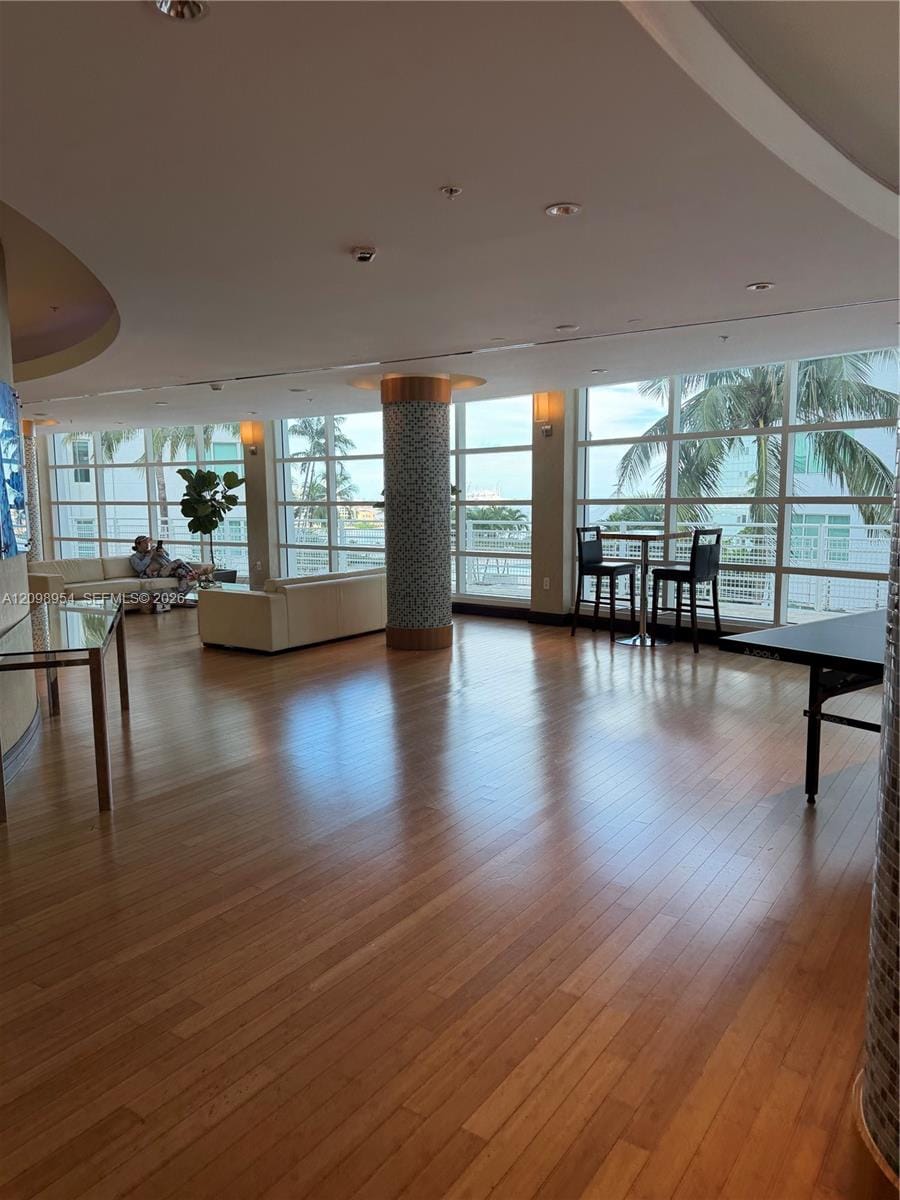 253 NE 2nd Street 2405, Miami, FL 33132 photo 25