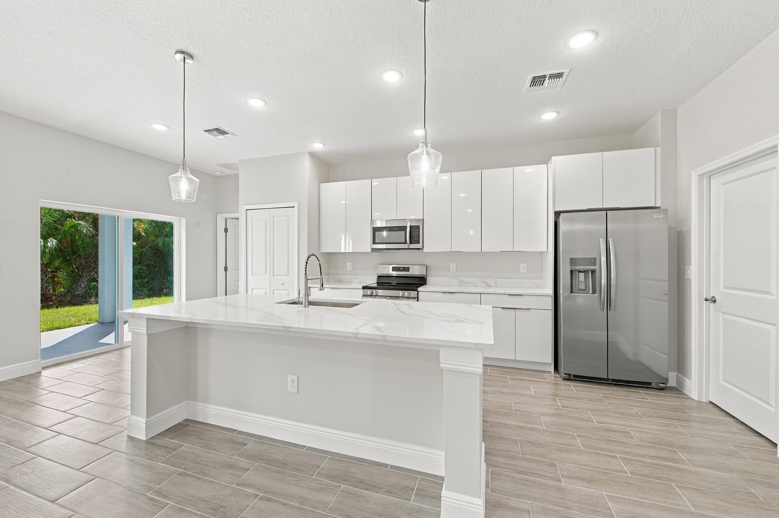 7956 104th Avenue, Vero Beach, FL 32967 photo 14